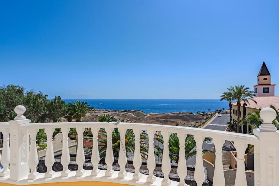 Nearby landmark, Natural landscape, Balcony/Terrace, Sea view