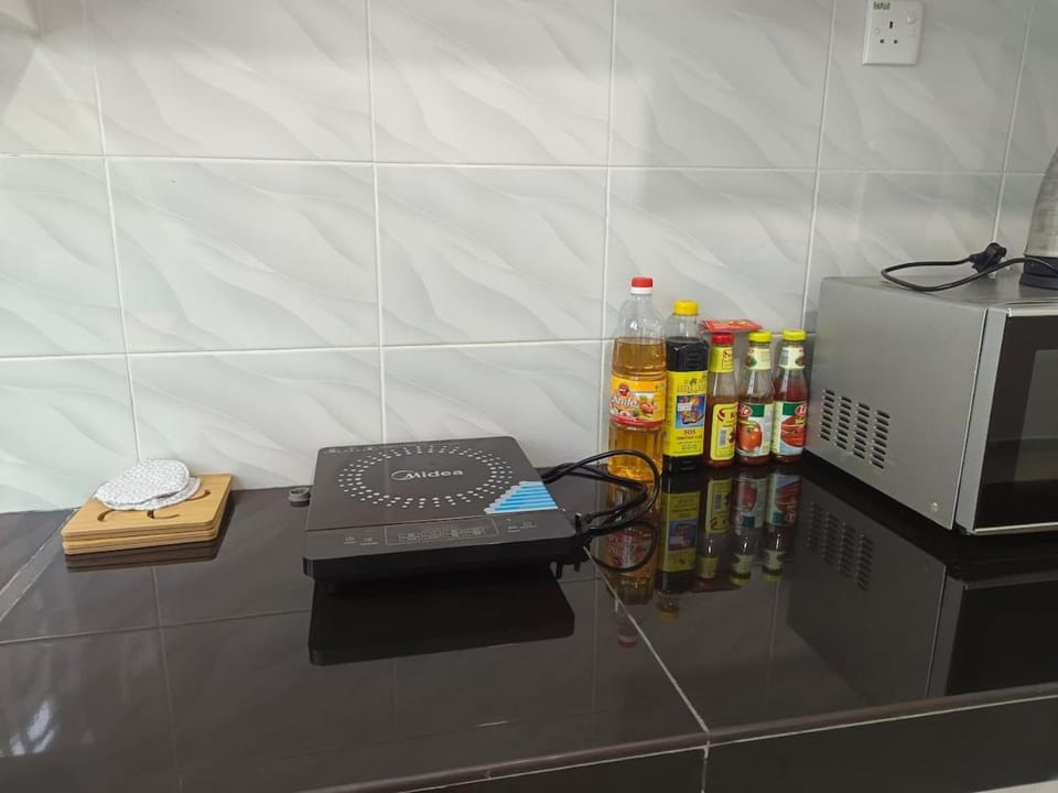 Rara's Homestay PD Landed 4BR BBQ 14 Pax Apartment in Port Dickson