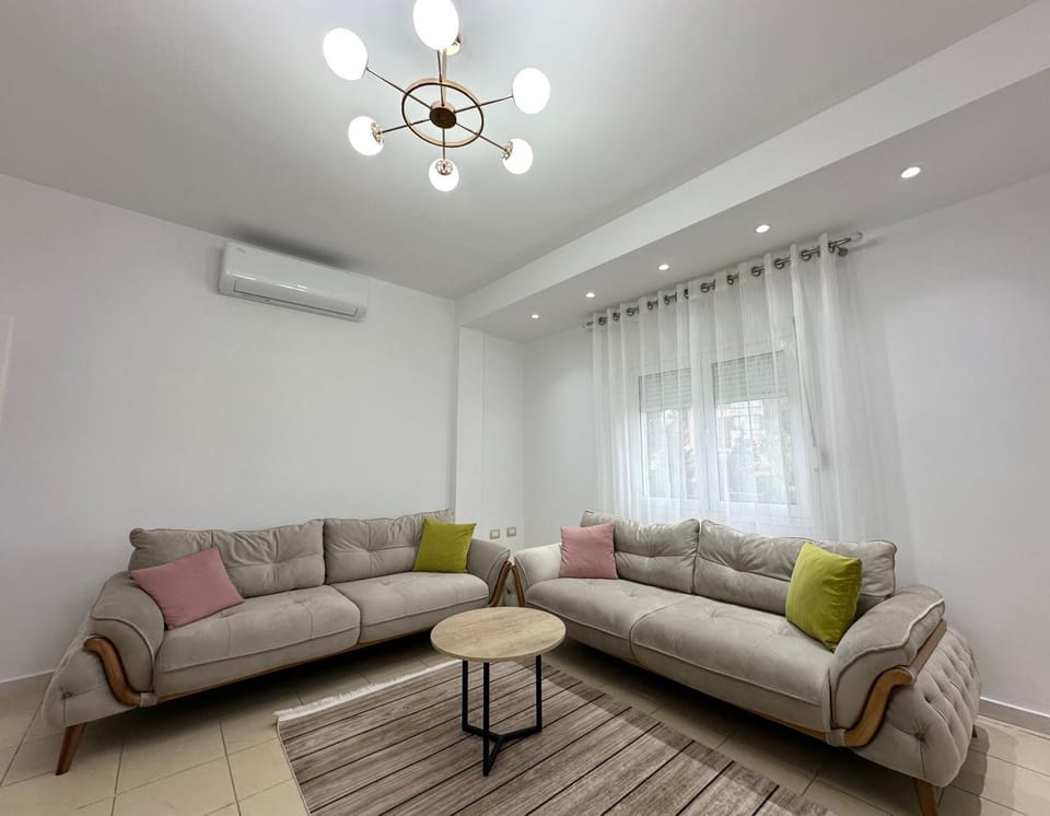Living room, Seating area, air conditioner