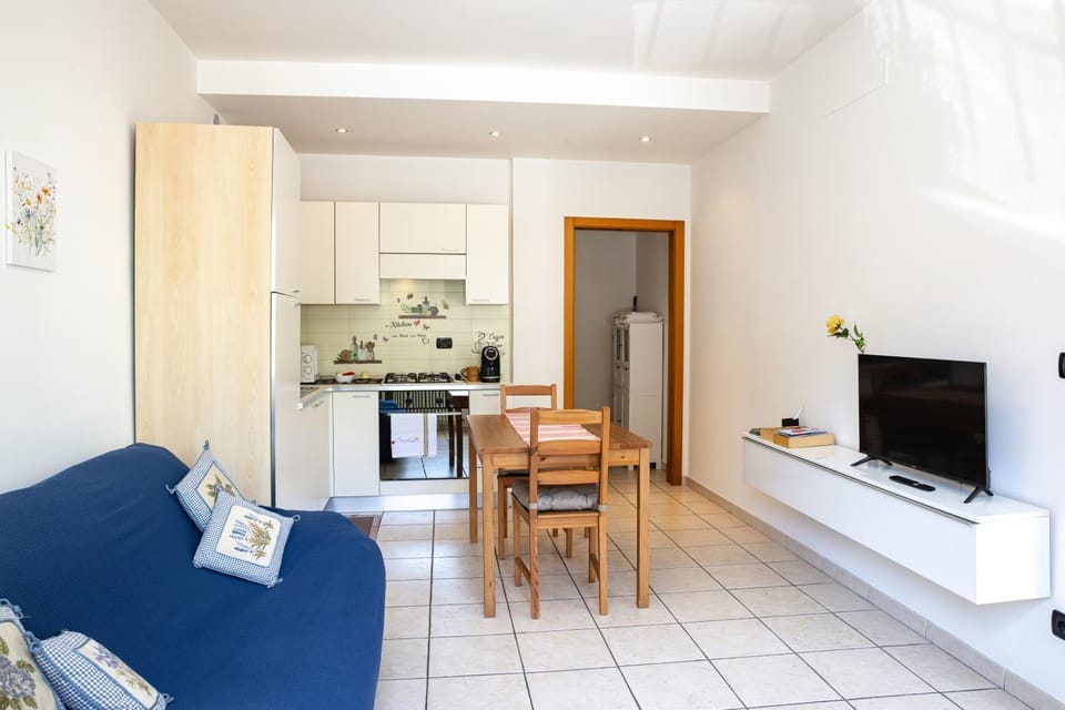 TV and multimedia, Dining area, kitchen