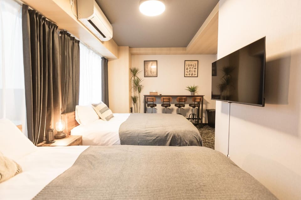 Bed, Photo of the whole room, air conditioner