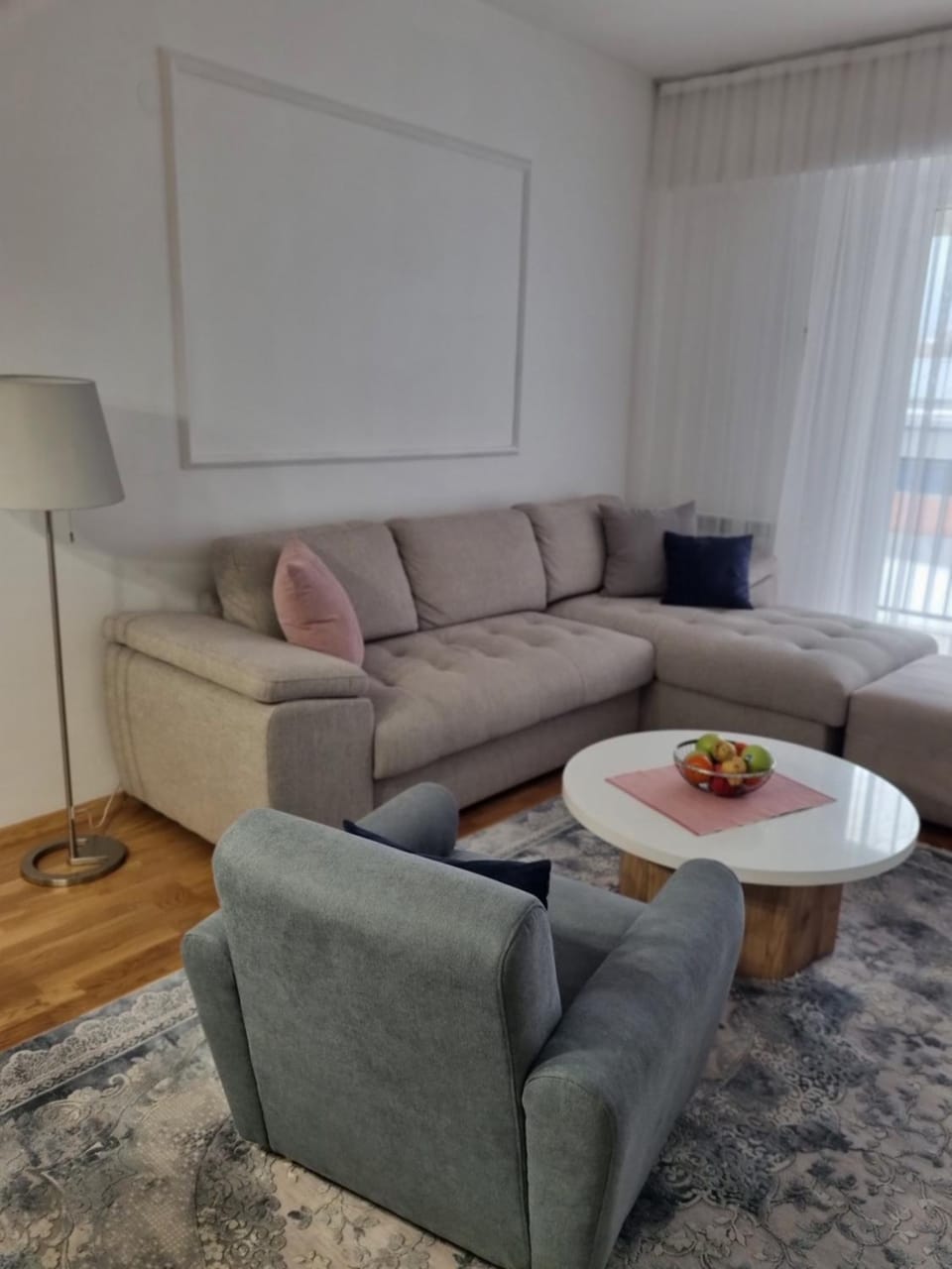Modern & Homely 1BDR Suite Apartment in Skopje
