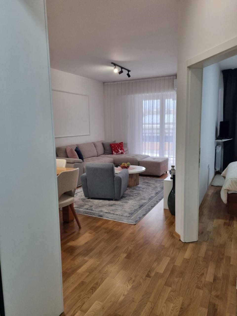 Modern & Homely 1BDR Suite Apartment in Skopje