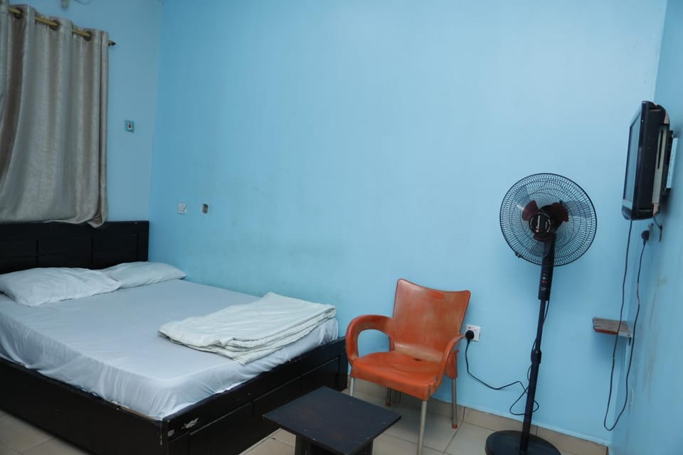 Bed, Photo of the whole room