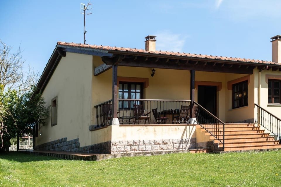 Property building, Balcony/Terrace