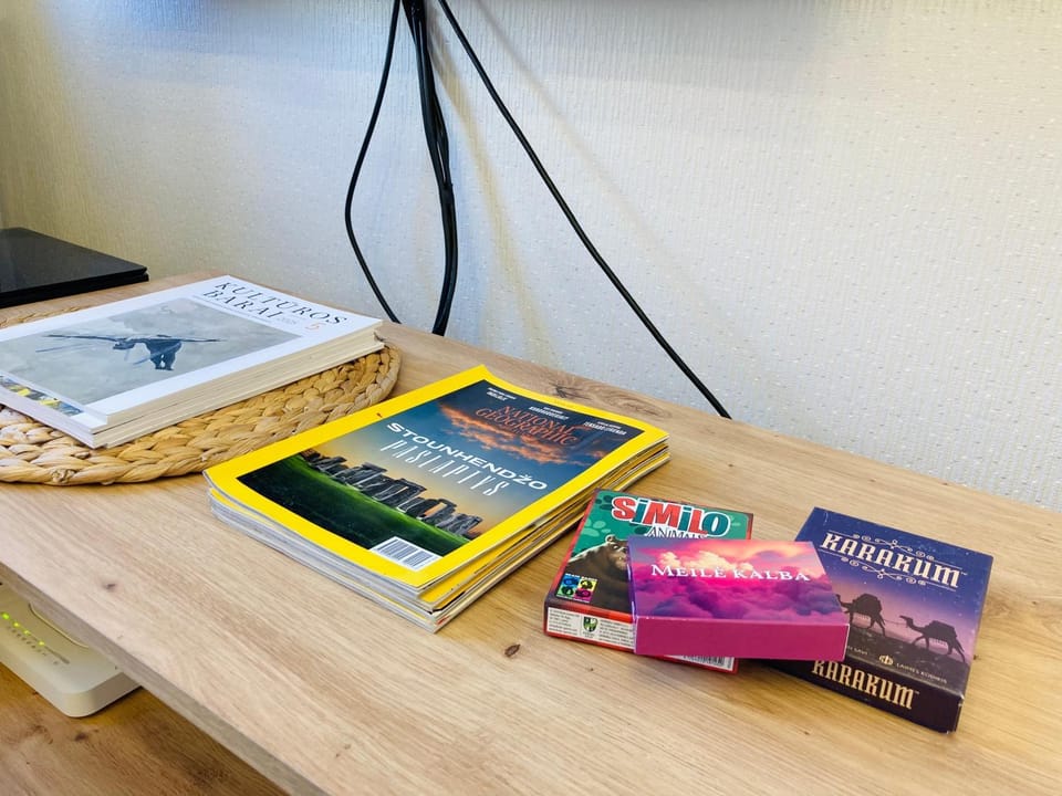 Game Room, Living room