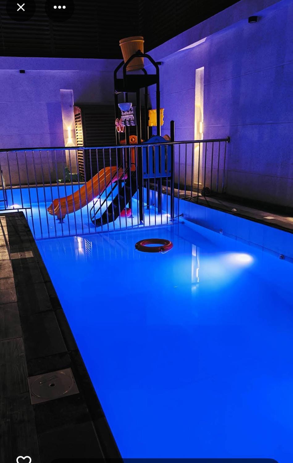 Swimming pool