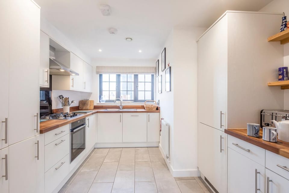 8 Oaks Court, Thorpeness House in Leiston
