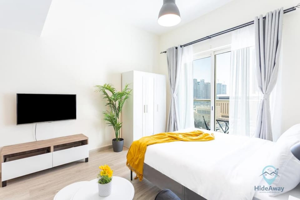 Lovely Cozy Studio l Steps to JBR Apartment in Dubai