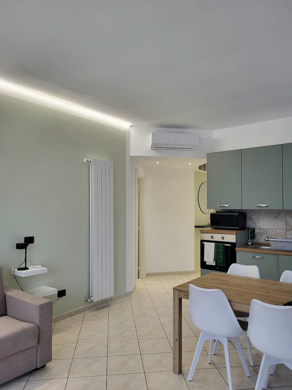 Kitchen or kitchenette, kitchen