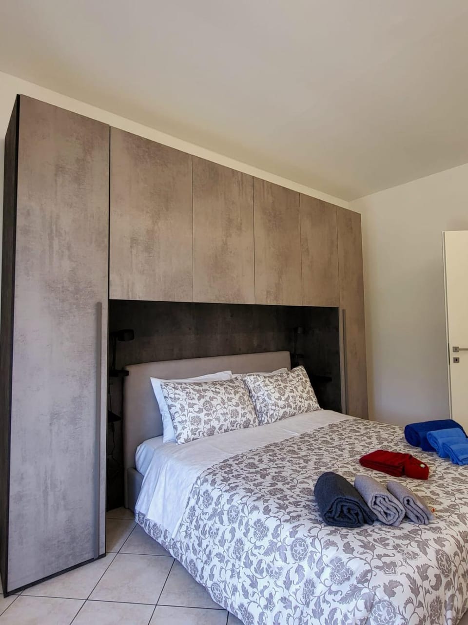 Bed, Bedroom, wardrobe