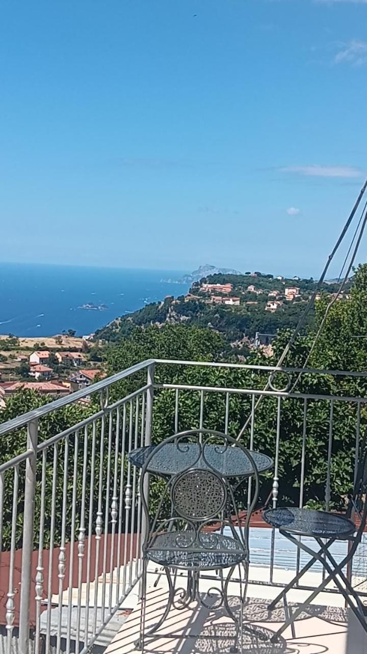 Nel blu dipinto di blu Farm Stay in Agerola