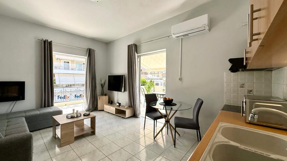TV and multimedia, Seating area