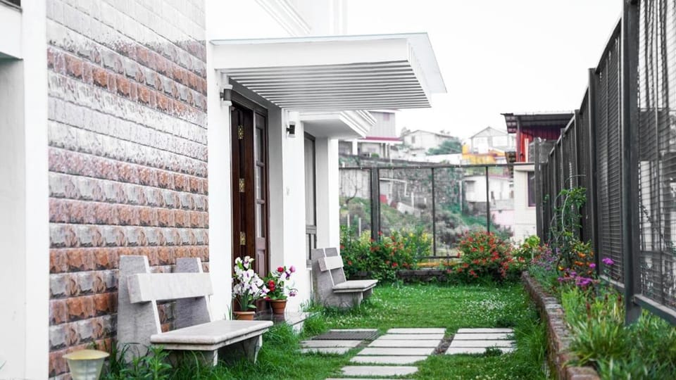 Adhithya Holidays Villa in Kodaikanal