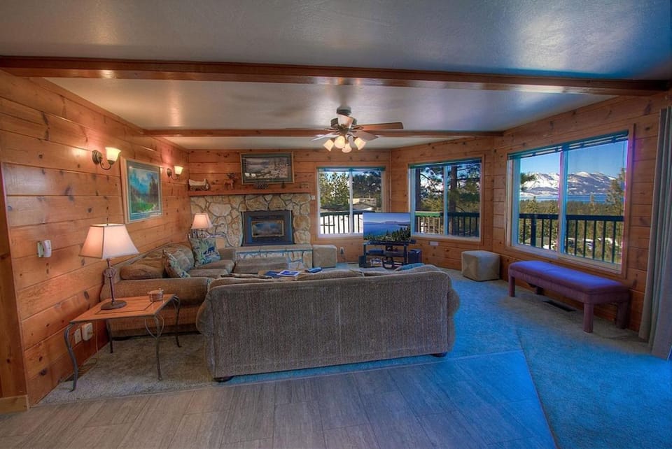 HCH1475 - Heavenly Lake View Retreat home House in South Lake Tahoe