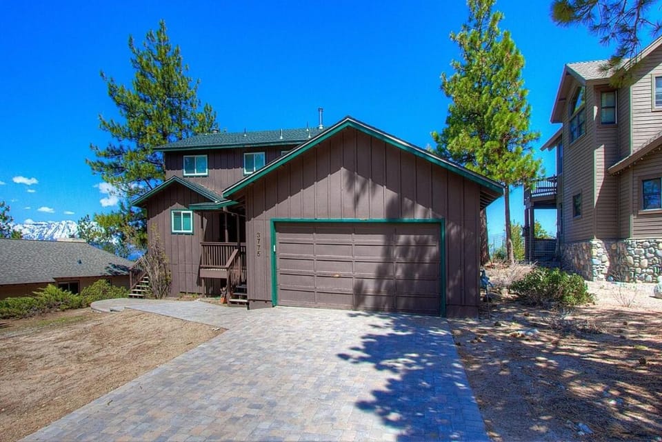 HCH1475 - Heavenly Lake View Retreat home House in South Lake Tahoe