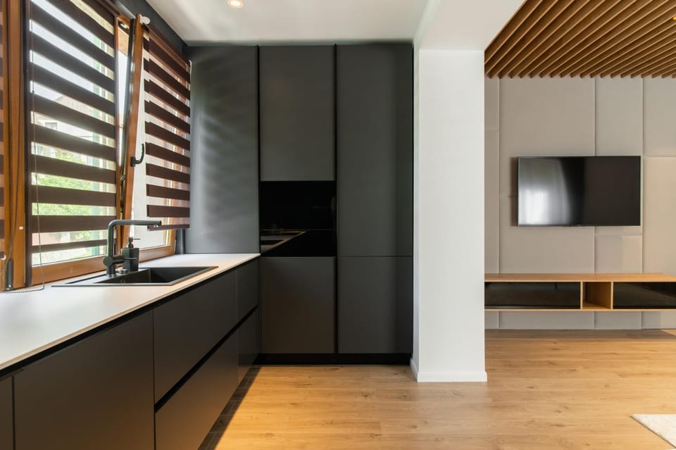 TV and multimedia, Kitchen or kitchenette, dishwasher, microwave, oven, washing machine