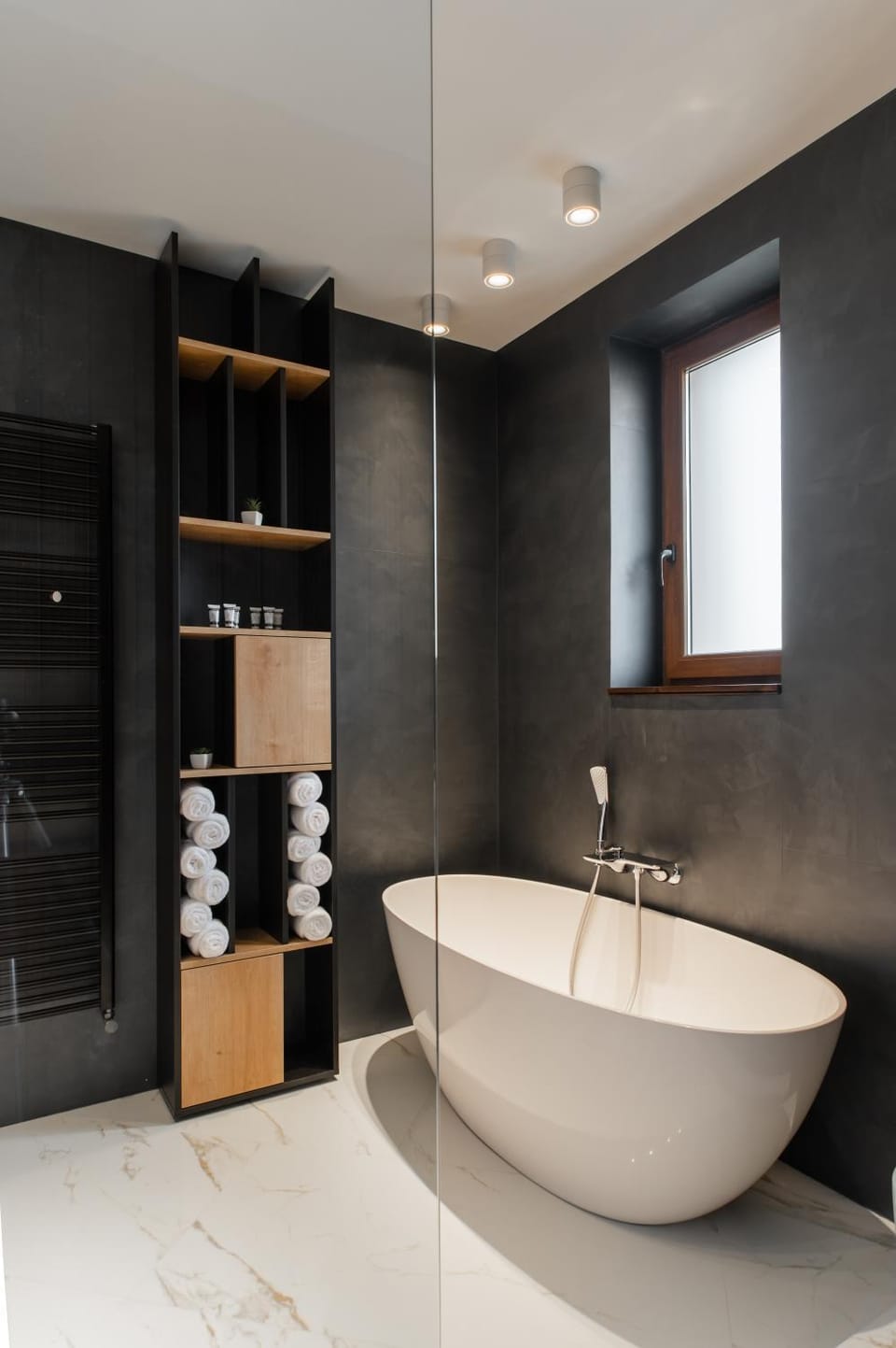 Bathroom, Bath, towels