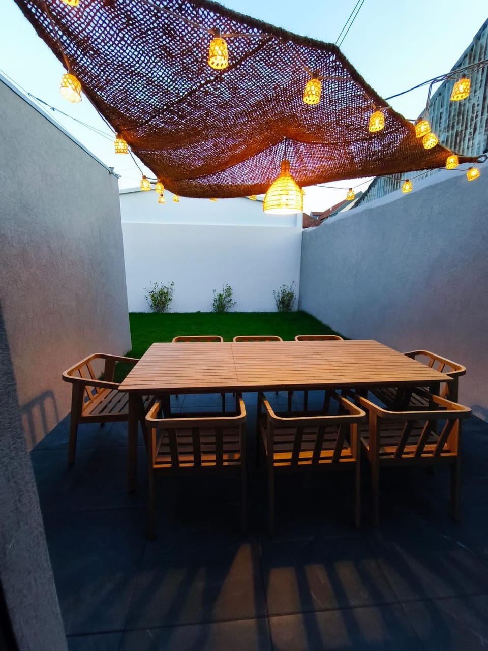 Garden, Dining area, Garden view