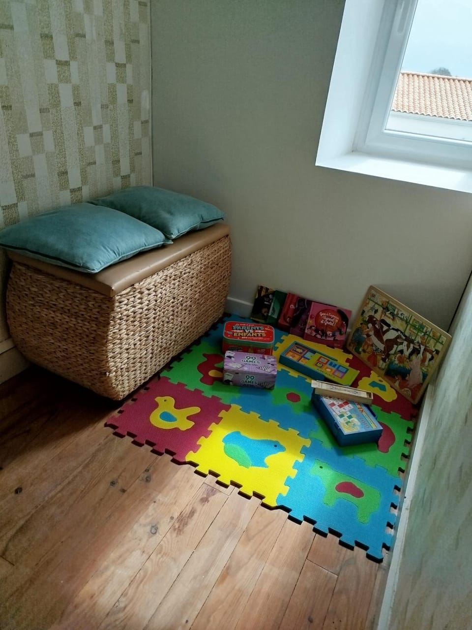 Seating area