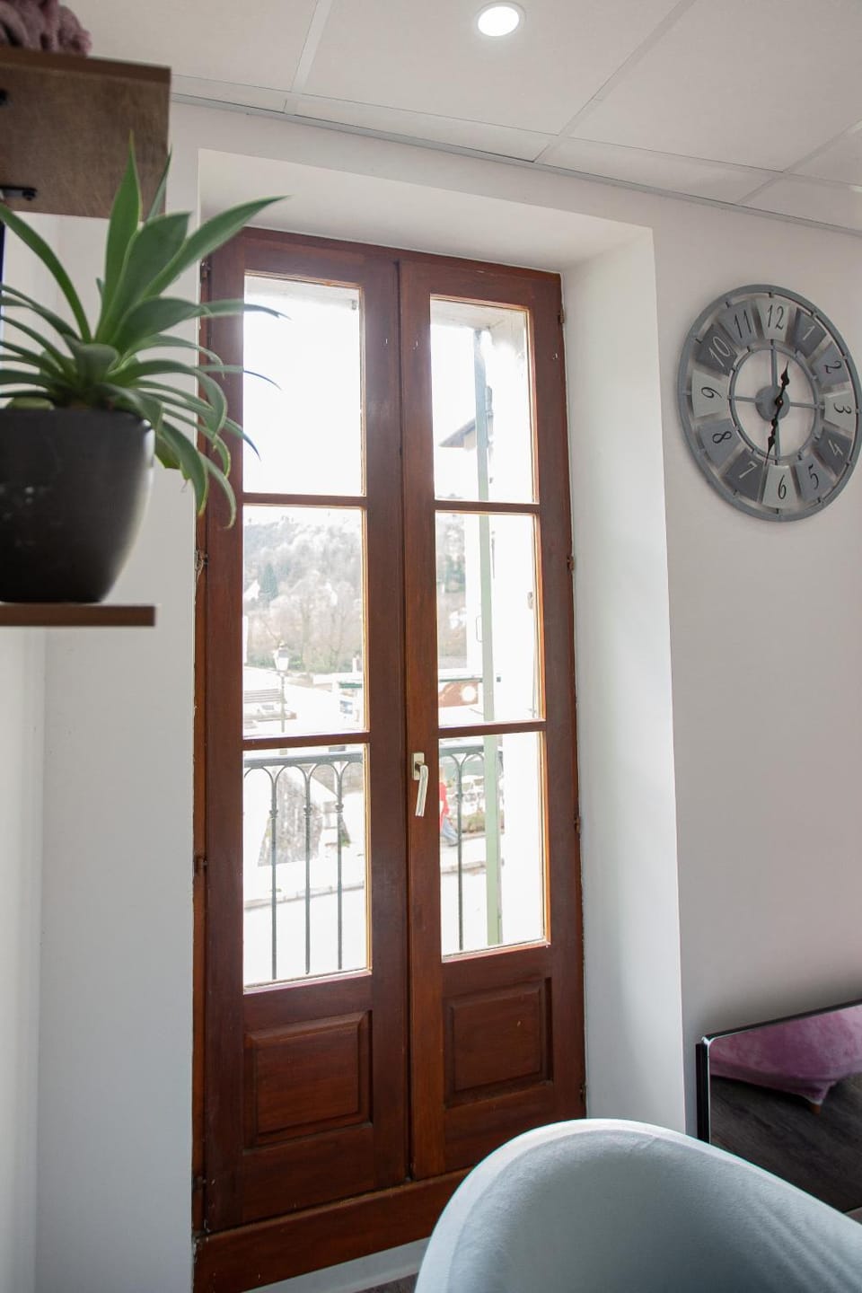 TV and multimedia, View (from property/room), Balcony/Terrace, Living room, Seating area