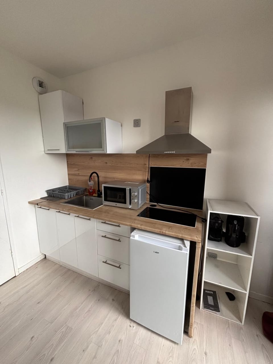 Grand studio lumineux proche gare Apartment in Pontoise