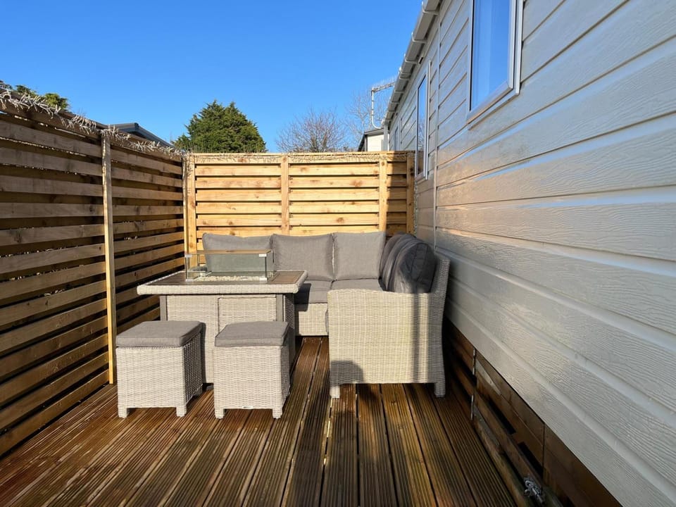 Garden, Balcony/Terrace