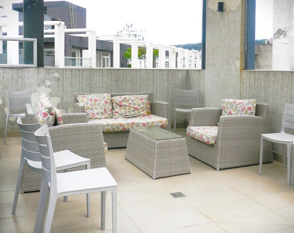 Seating area