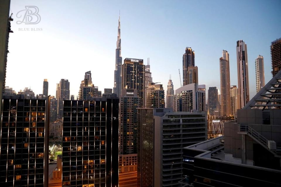 Stylish 2BR Apt in Business Bay Burj & Creek Views Apartment in Dubai