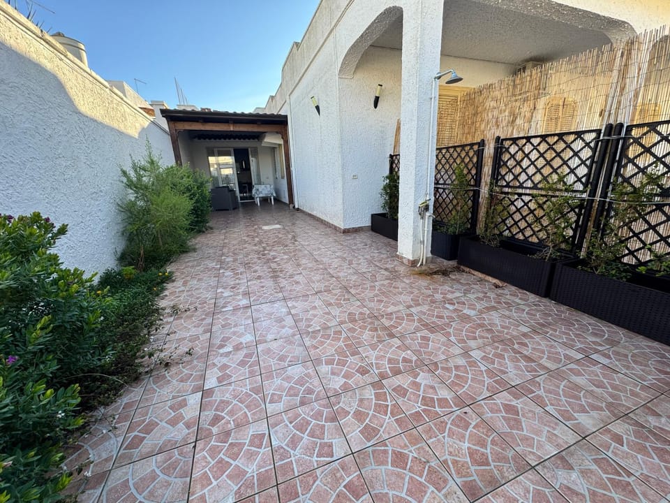 Villa Alessia House in Torre Lapillo