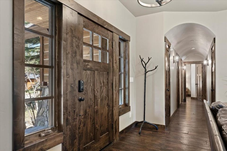 CYH1012 - Hidden Cedar home House in South Lake Tahoe