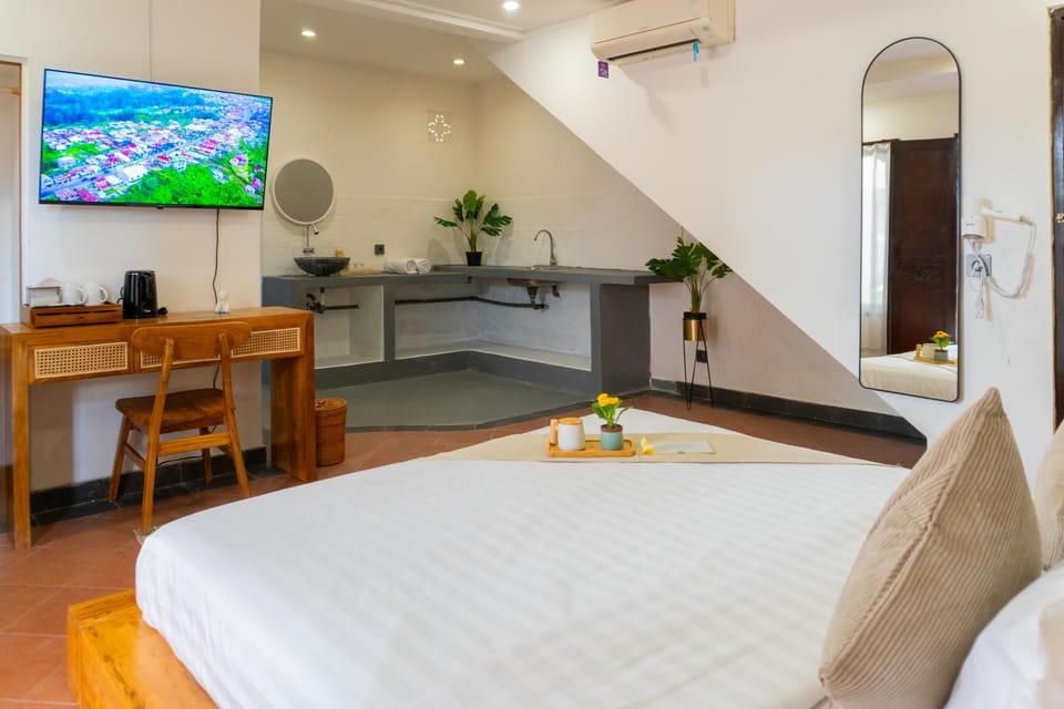 TV and multimedia, Bedroom, air conditioner