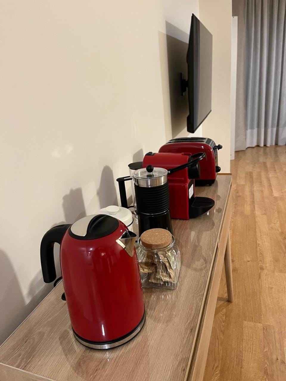 Coffee/tea facilities