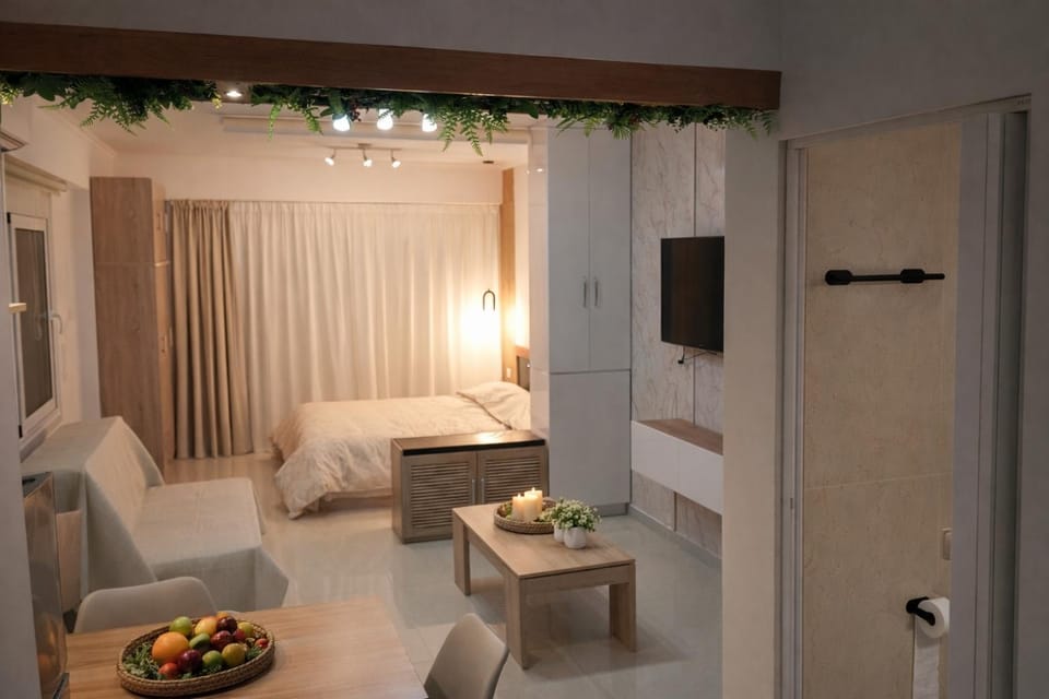 Seating area, Bedroom