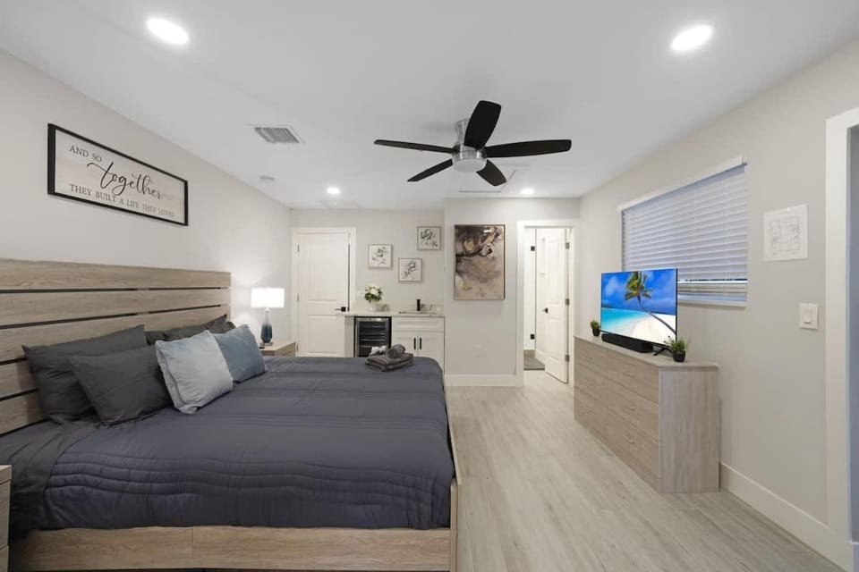Casa de Sol by Dream Vacation House in Fort Lauderdale