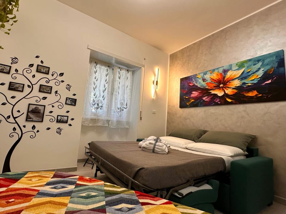 Bed, Living room
