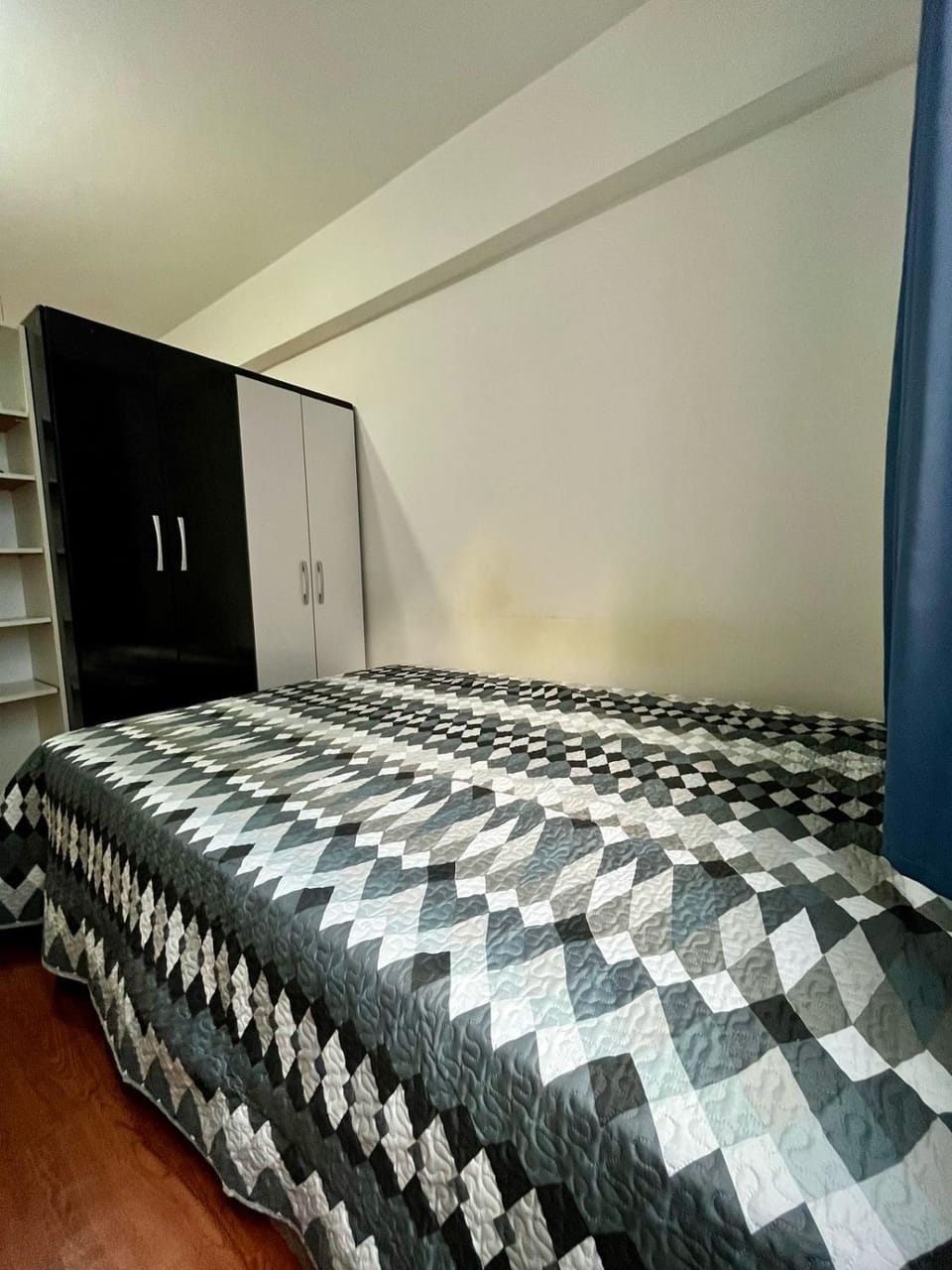 Bed, Photo of the whole room, Bedroom, wardrobe