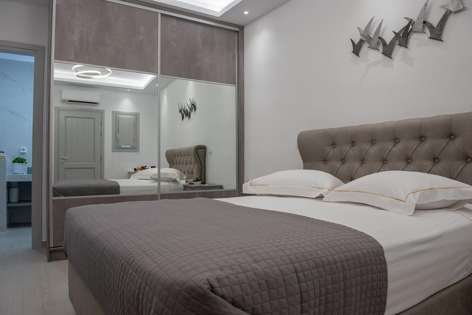 Bed, Bedroom, wardrobe