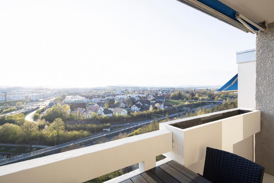 Day, Natural landscape, Bird's eye view, View (from property/room), Balcony/Terrace, Seating area, City view