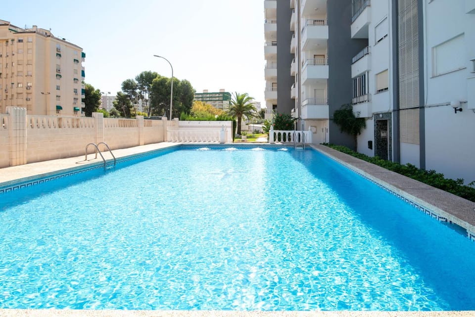 Apartamento de Diseño con Piscina cerca del Mar Apartment in Safor