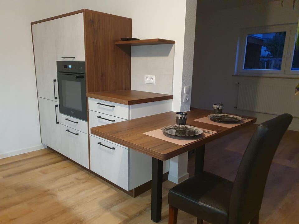 Kitchen or kitchenette, kitchen