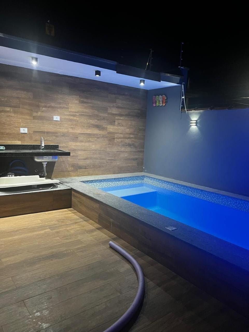Casa com piscina House in Caraguatatuba
