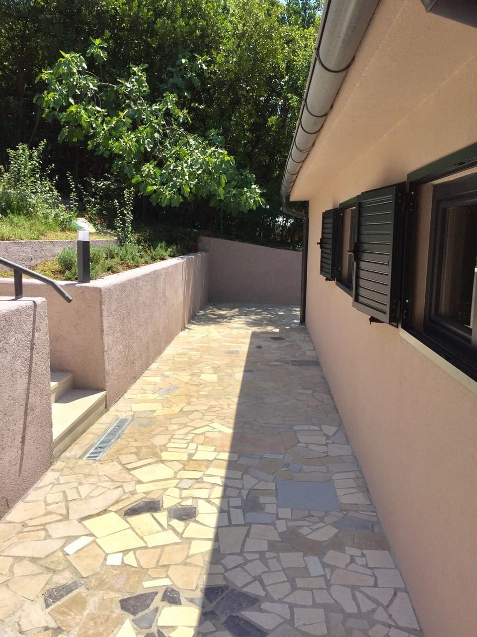 Property building, Day