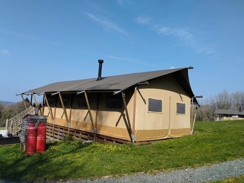 Property building, Spring