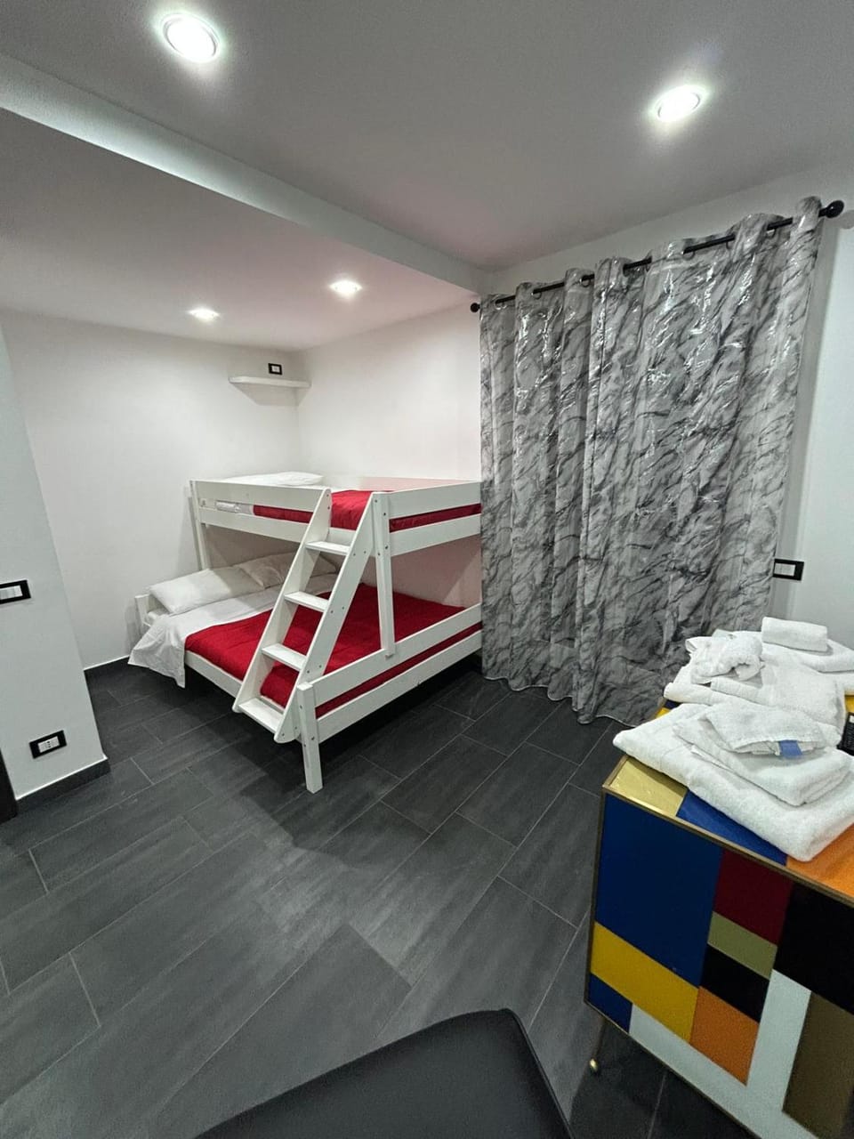 bunk bed