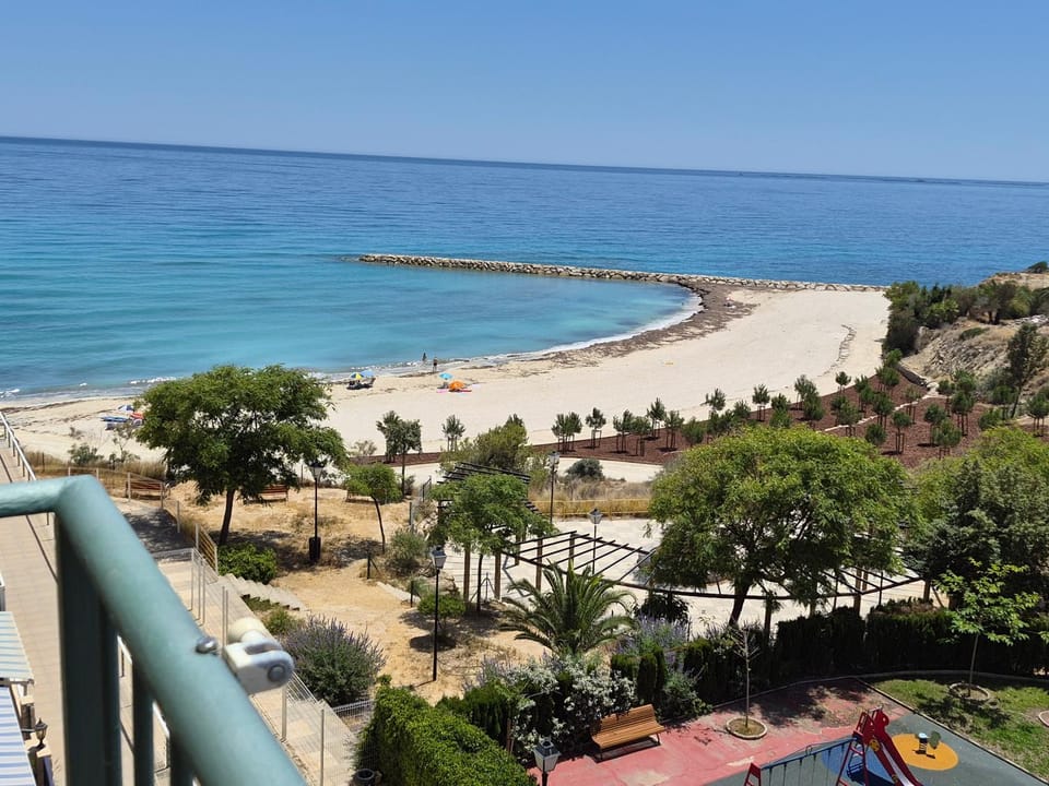 Apartamento de ensueño frente al mar Apartment in Alacantí