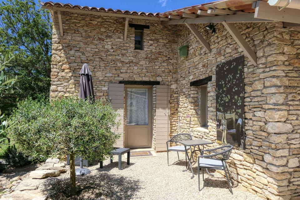 Les Chambres du Hameau Bed and Breakfast in Gordes