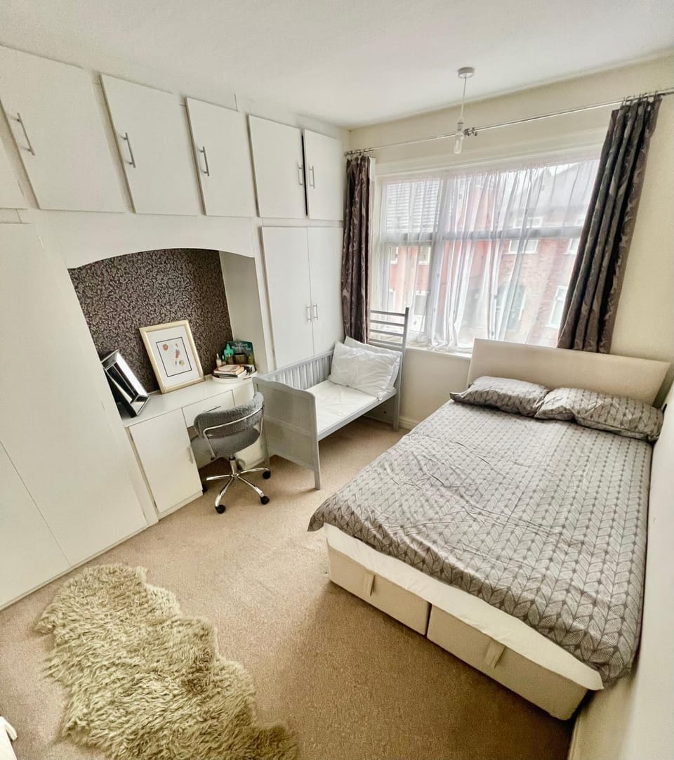Cosy & comfortable home in the heart of Loughborough House in Loughborough