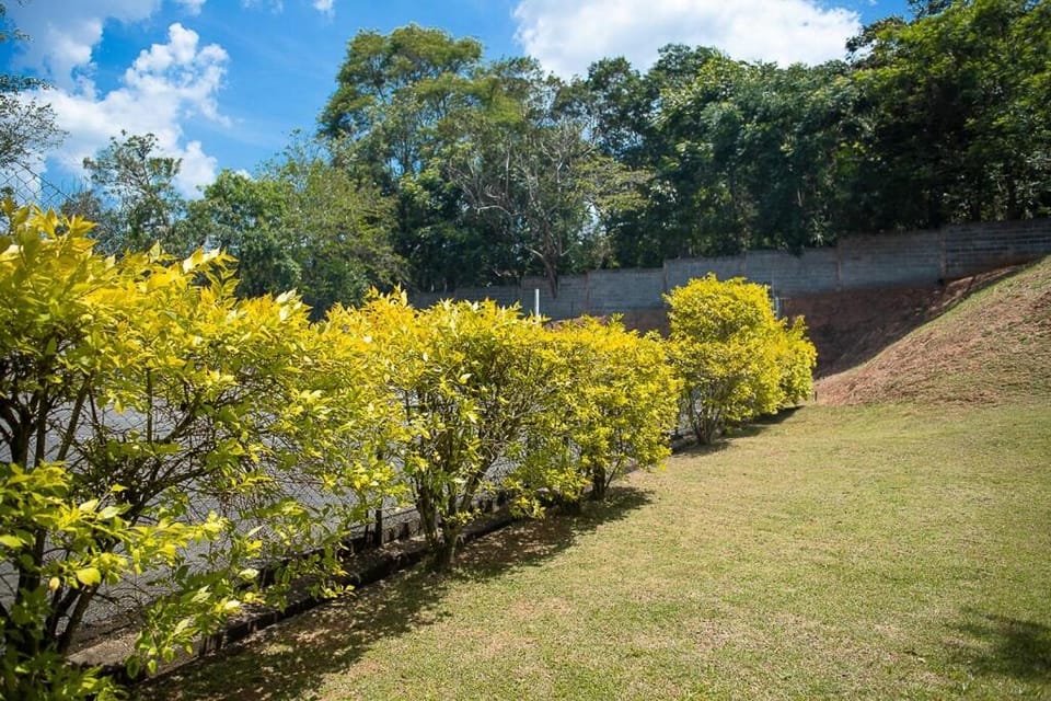 Chácara Recanto do Carvalho - Até 44 Hospedes em camas House in Ibiúna