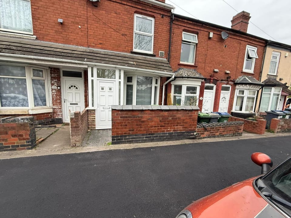 Airrose 3bed with games for fun Apartment in Birmingham